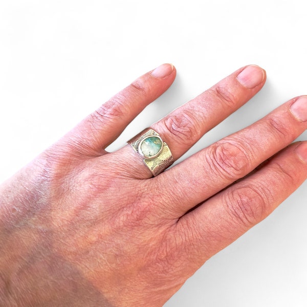 Moss agate and sterling silver ring, US size 7