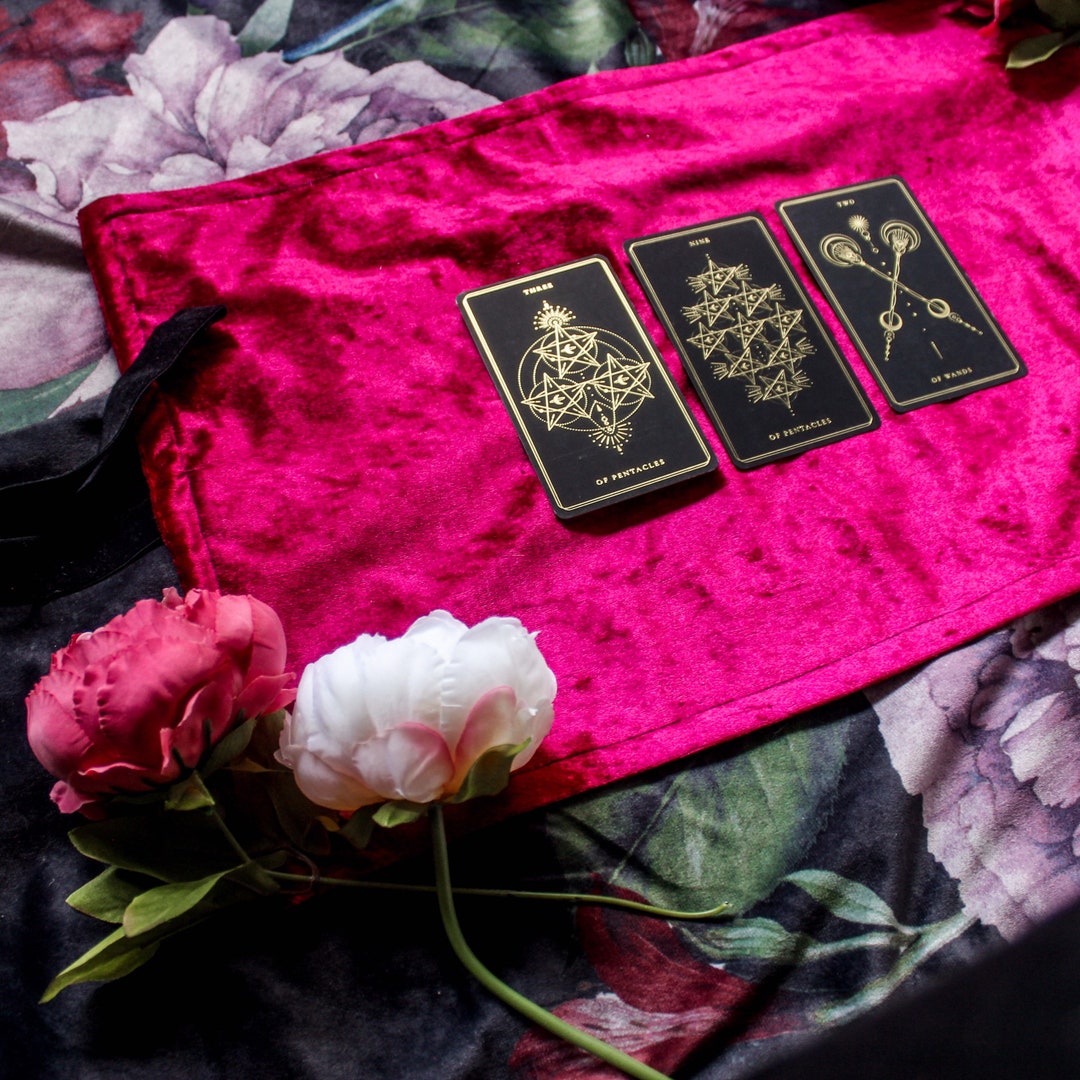 Tarot Mat Colour RUBY Altar Cloth Book Wrap Tarot Card - Etsy