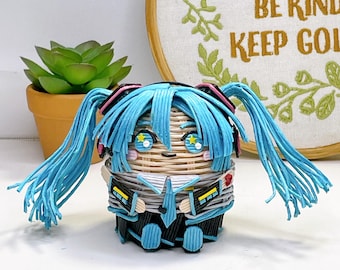Miku handmade paper weaving toy