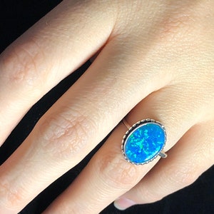 Opal ring /.925 sterling silver /handmade jewelry design /fire opal ring/ statement jewelry/ opal jewelry