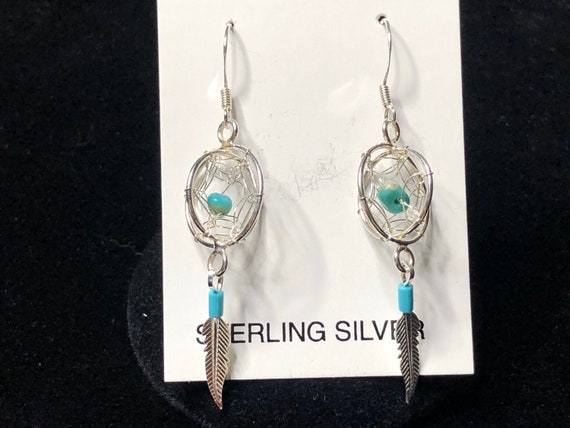 Solid 925 Sterling Silver. Turquoise bead Dreamcatcher Feather Earring –  Jeyfel