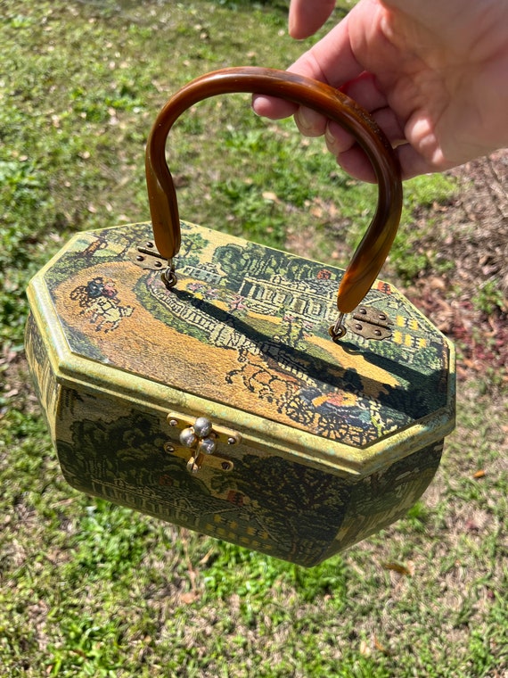 Wooden Purse w Lucite Handle - image 5