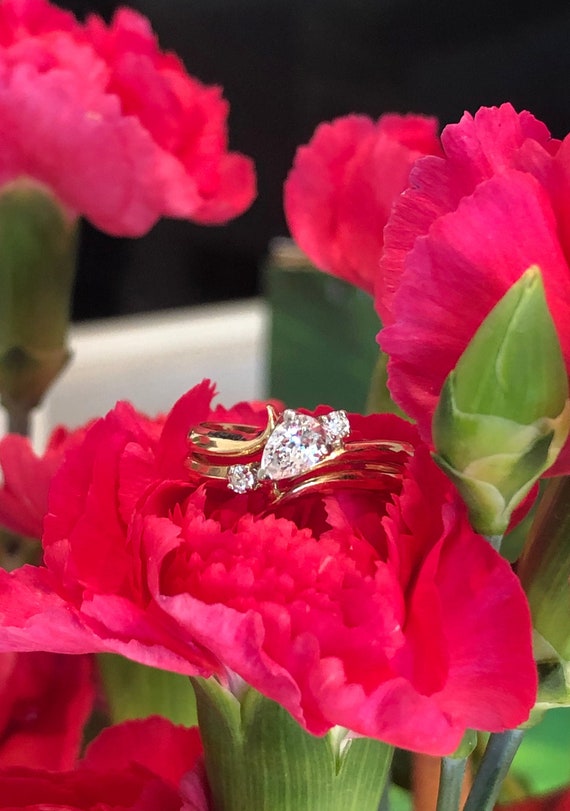 Vintage Pear Shaped Diamond Engagement Wedding Rin