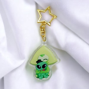 Peridot clear acrylic keychain