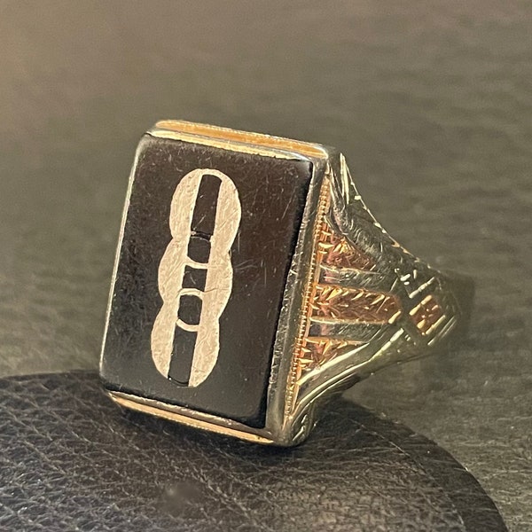 14k Art Deco Odd Fellows Ring