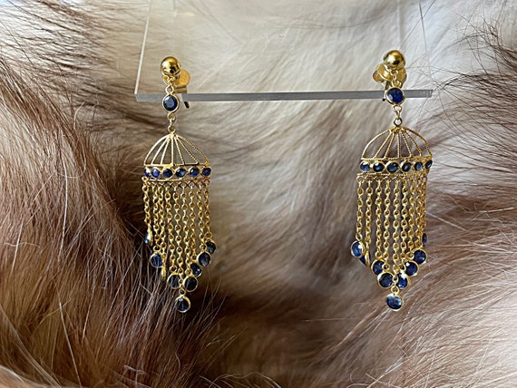 Gorgeous 18k Sapphire Chandelier Earrings - image 3