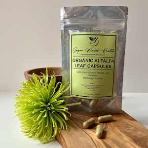 Alfalfa Leaf Powder Capsules | Organic | Medicago Sativa | 500mg