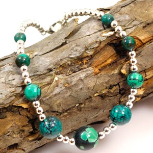 Blue Kingman Turquoise Bracelet, Round Beaded Bracelet, Silver Plated Clasp Bracelet, Healing Gemstone Bracelet