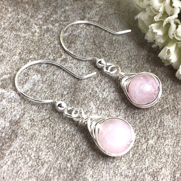 Boucles d'oreilles en argent sterling à quartz rose naturel 14 carats, fil enveloppé de fil de fer, pierre de guérison, pendentif cadeau d'anniversaire, cadeau pour maman