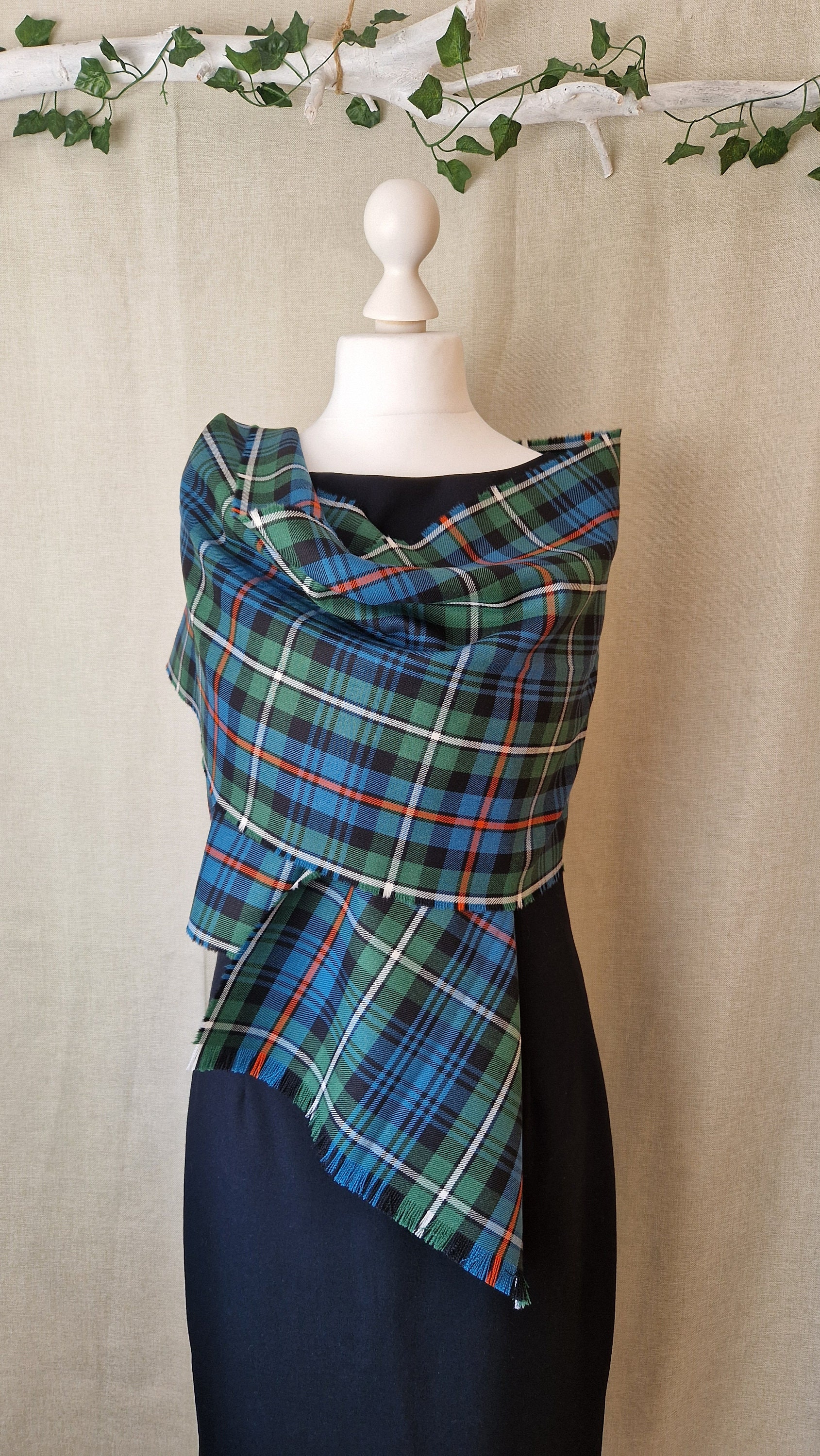 Écharpe Tartan écossais 100% Laine D'agneau Clan Mackenzie - Neuf Avec étiquettes