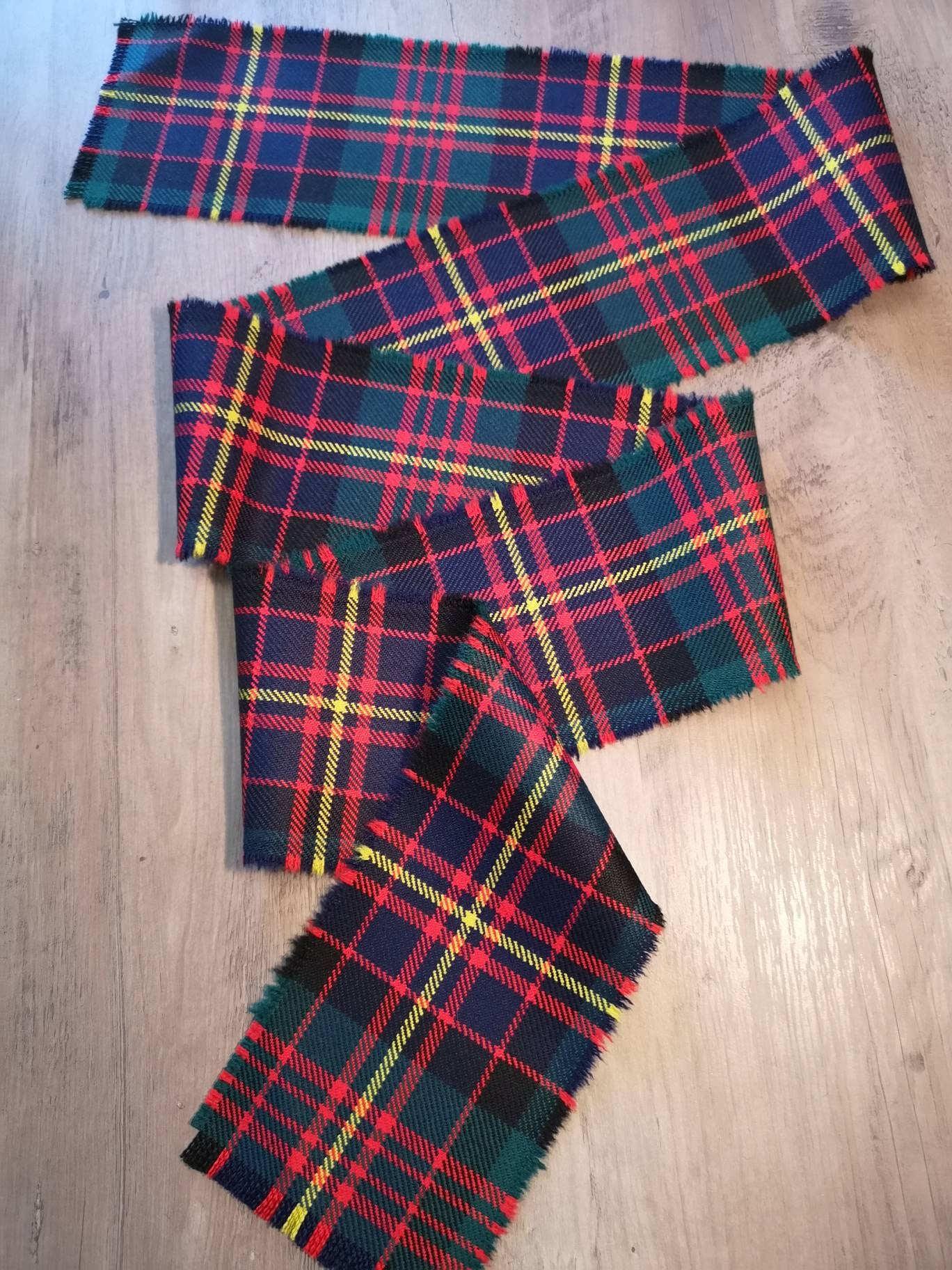 cameron of erracht ancient tartan