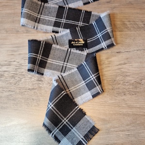Douglas Grau 100% Reine Wolle Tartan/Plaid Selbst Fransen Band 140cmx7cm