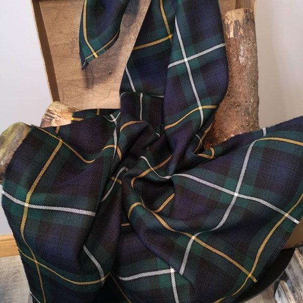 Campbell Faded Tartan Crest Black Garden Flag - Gold Thistle Style