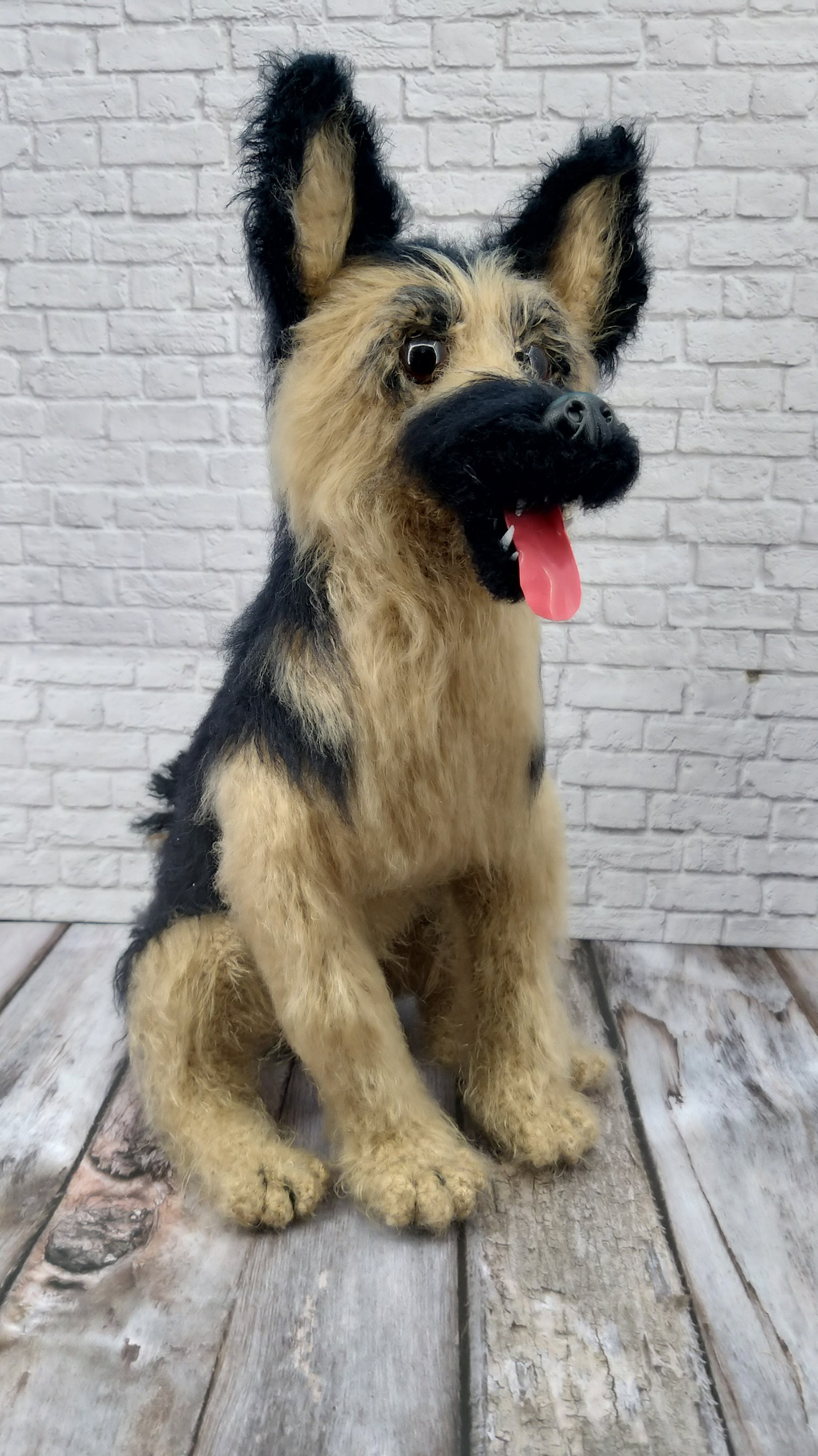 38 German Shepherd Crochet Patterns for Amigurumi, Decor, and Dog Lover Gifts 23 Crochet Pattern German Shepherd Dog English Deutsche