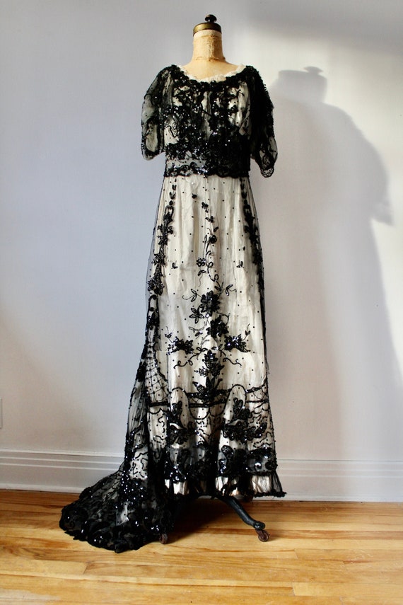 Beaded tulle dress, 1890 - 1900 / Beaded tulle dre