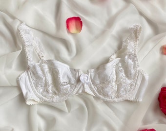 Dove Lace Bra 75B/70C/80A