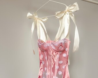 Bustier à nœud marguerite 75B/70C/80A