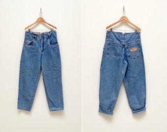Vintage 90s High Waist Jeans W34: Blue Baggy Denim Mom Jeans