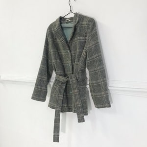 Vintage Plaid Coat Checked Jacket Womens M Trench Coat M Medium Jacket Belted Short Coat Patterned 90s Coat Warm Smart Jacket Womens Coat M image 3