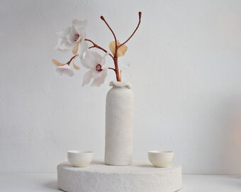 Petit vase blanc cassé, vase décoratif blanc, vase recyclé, vase scandinave, vase minimaliste, cadeau pour la maison neuve, cadeaux durables pour femmes