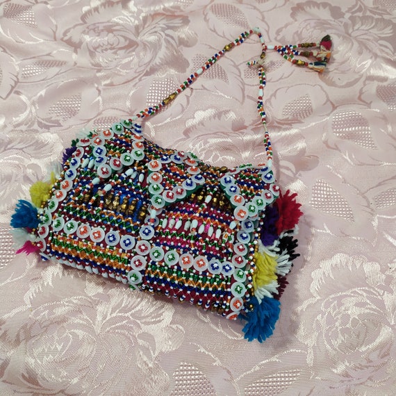 Vintage Pearl Tribal Bag 1990 / 90s purse / handba