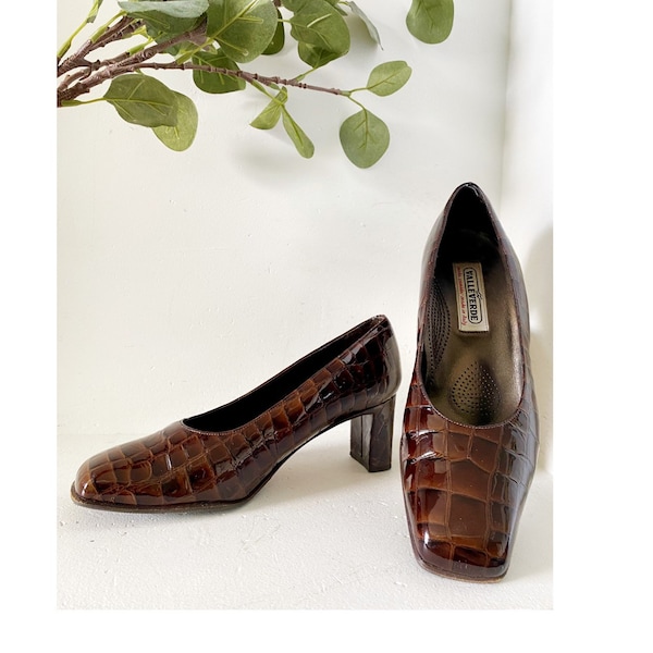 Vintage VALLEVERDE made in Italy gloss real leather pumps, Croco reptile skin print slip on square toes heels size EU 36.5