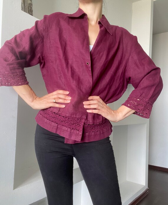 Pure linen blazer with crochet detailing / Vintage wi… Gem