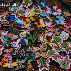 Mixed Wooden Buttons-17x35mm-2 hole-Pack of 20 Buttons-Random Mix-Sewing Buttons-Craft Buttons-Multicolored Wooden Butterflies-Scrapbook