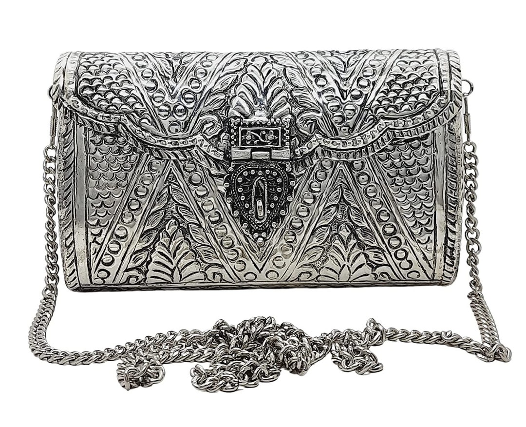 Beautiful Party Wear Metal Box Clutch main image 0