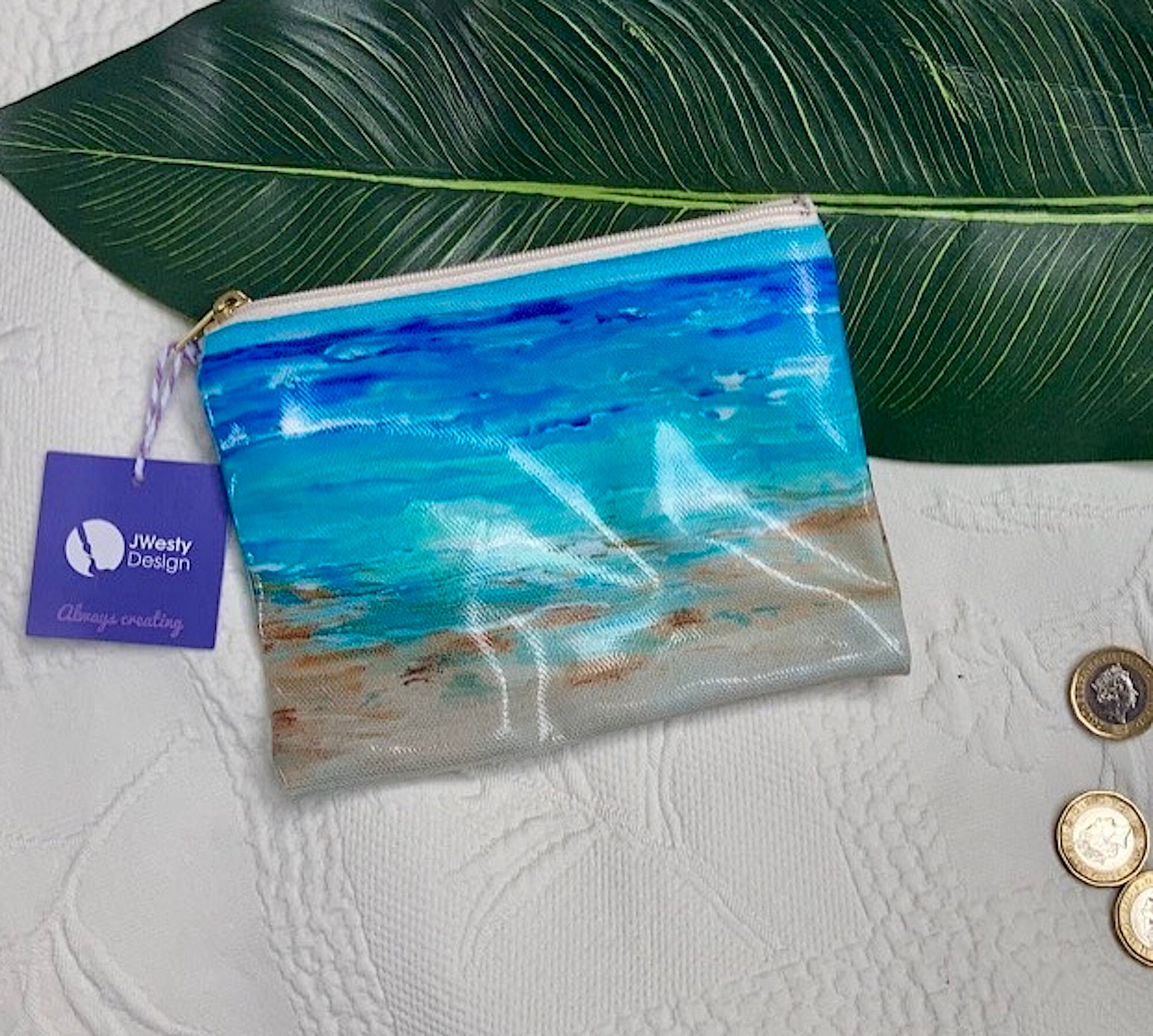 Beach themed shop purses