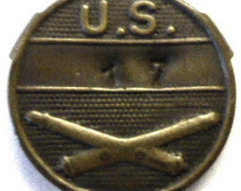 Early US Army Brass Disc Badge Stamped No 17