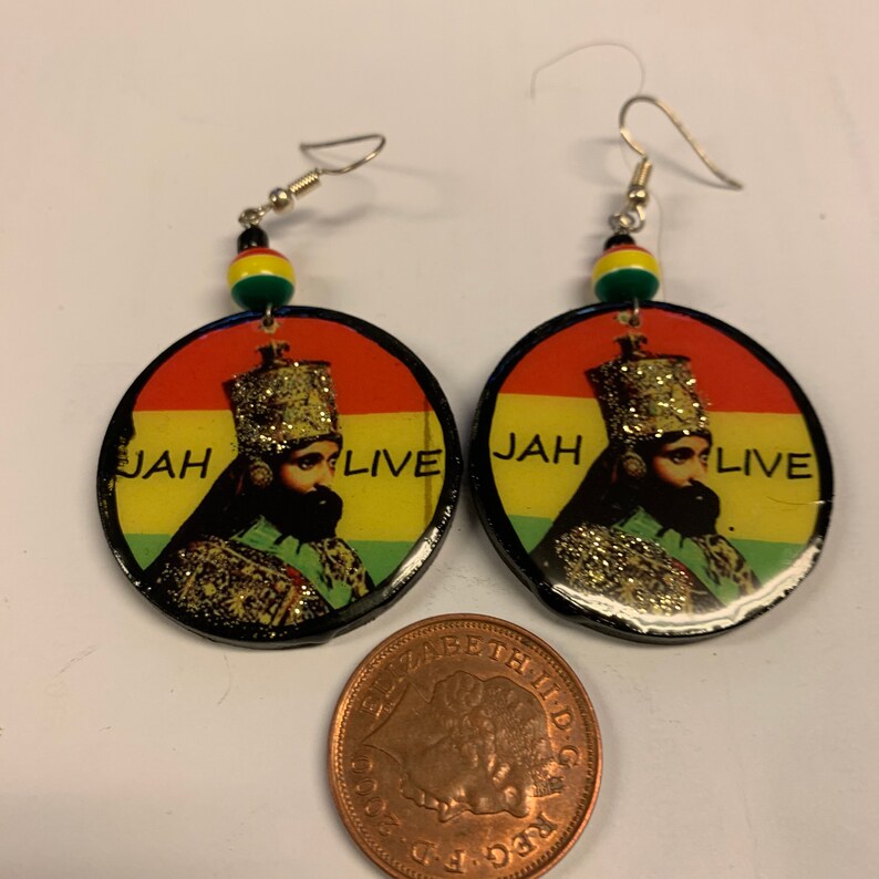 Selassie wooden circle earrings