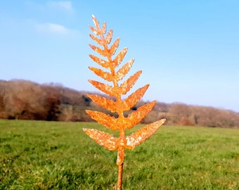 Rusty Fern Stake - Metal fern leaf garden stake, Metal fern garden ornament, Metal fern sculpture, Fern Leaf garden gift, Metal Garden Art