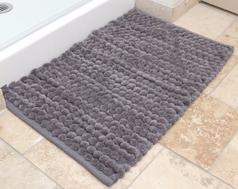 Gear New No Slip Microfiber Memory Foam Cute Colored Hearts Bath Rug Mat 34 x 21 Gear New No Slip Microfiber Memory Foam Cute Colored Hearts Bath Rug Mat 34 x 21