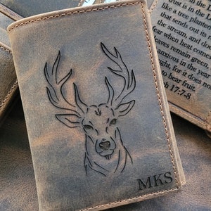 Cartera de cuero genuino con diseño de ciervos salvajes para niños y adolescentes, con ciervos grabados, regalo personalizado para papá y esposo, cartera de cuero rústica para hombres
