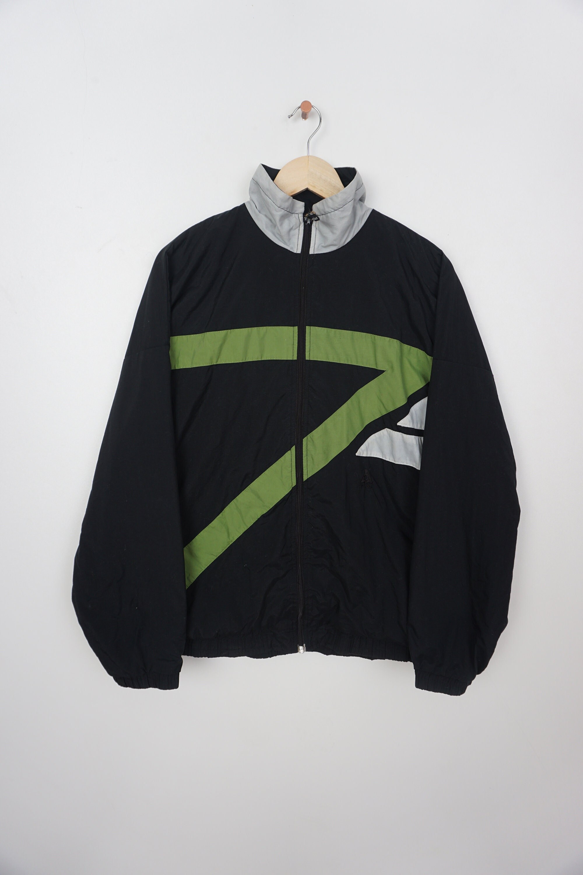 Vintage Windbreaker - Etsy