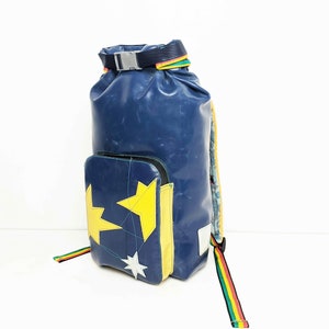 Mochila infantil de lona reciclada para crianças de 6 a 10 anos