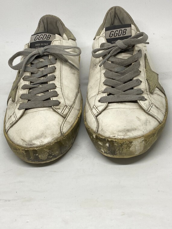 Golden goose deluxe brand superstar hotsell