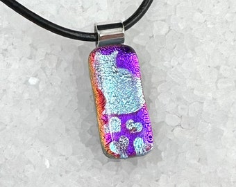 Dichroic Glass Cat Pendant, Fused Glass Pendant, Cat Jewelry, Magenta Dichroic, Dichroic Jewelry, Gift for her