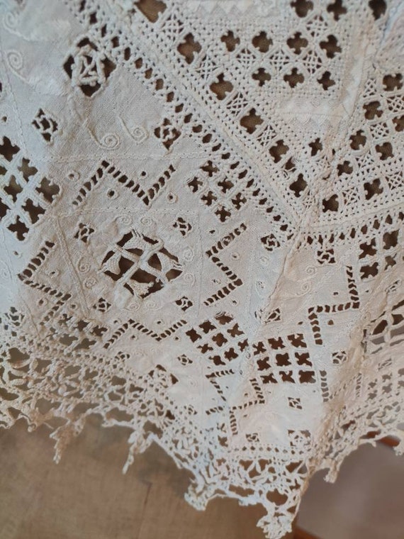 Victorian needle and bobbin lace shawl collar. - image 4