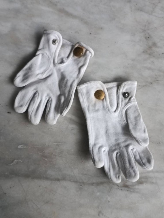 Antique white cotton childrens' gloves - image 2
