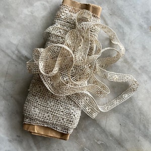 Antique beige filet narrow inset trim