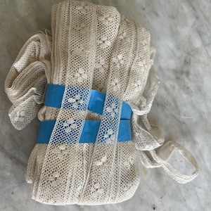Antique off-white Valenciennes cotton lace inset trim