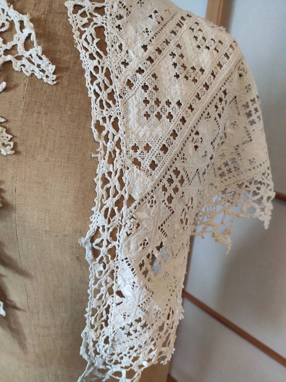 Victorian needle and bobbin lace shawl collar. - image 7