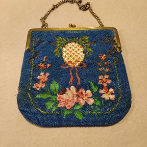 Late Victorian beaded Easter Egg bag.