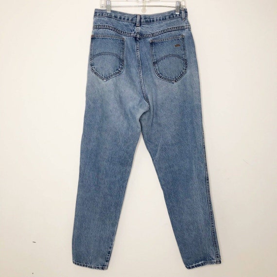 Chic Jeans Light Wash Tapered High Waist Mom Jean… - image 2