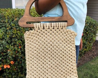 Vintage Woven Macrame/Crochet Bag w/ Wooden Handle