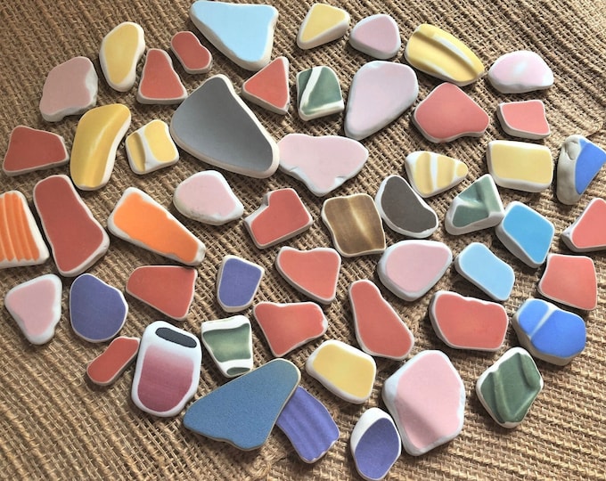 BULK SEA POTTERY 50 Pieces Tumbled Multicolor Medium /large Pottery
