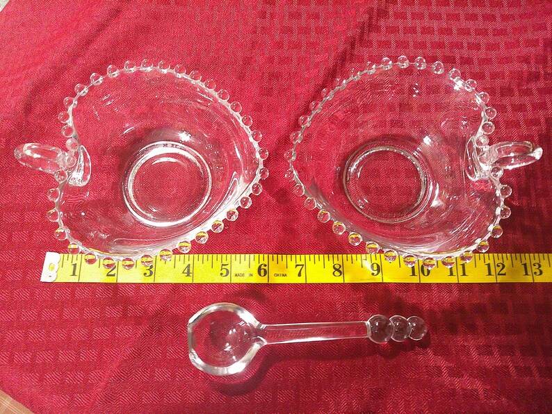 GLASS BUBBLE BOWLS, Glass Heart Shaped Bubble Edged Serving Bowls With Handles, Unique Glass Serving Ware, Cute Glass Bowls /B image 2