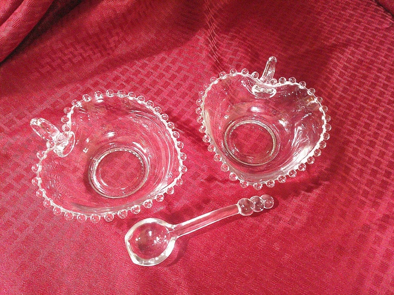 GLASS BUBBLE BOWLS, Glass Heart Shaped Bubble Edged Serving Bowls With Handles, Unique Glass Serving Ware, Cute Glass Bowls /B image 1